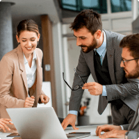 Yaklaşım görselimiz - Müşteri odaklı hizmet anlayışımız ve 7/24 destek